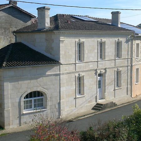 Chambres D'Hotes Le Bourdieu Soulignac Exteriör bild