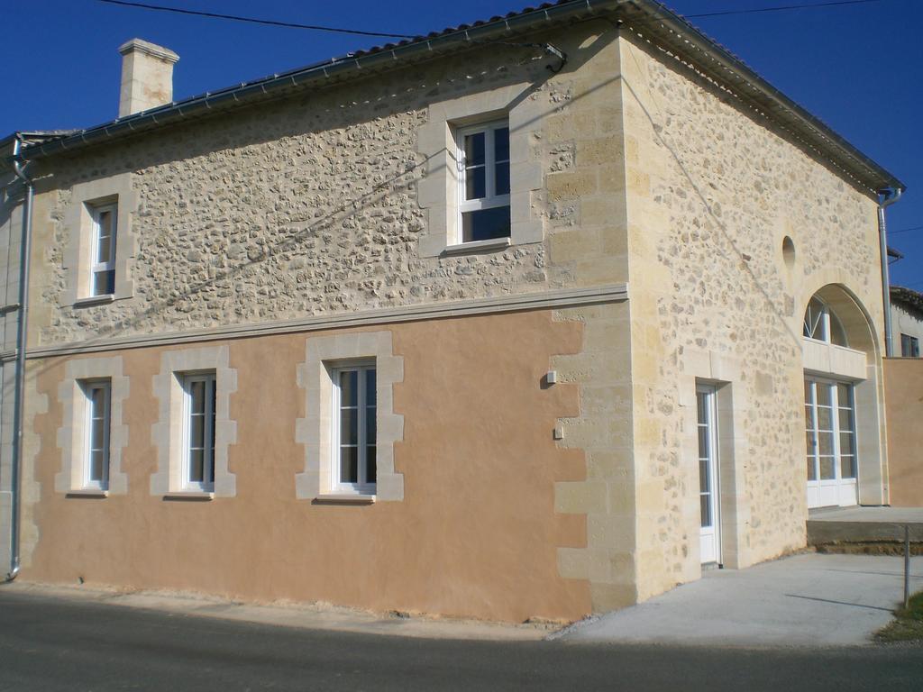 Chambres D'Hotes Le Bourdieu Soulignac Exteriör bild